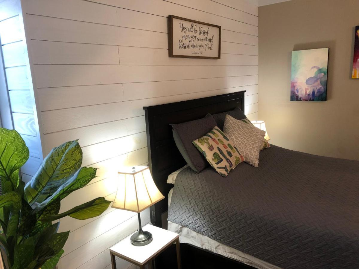 Cozy Studio Grand Junction Exterior photo